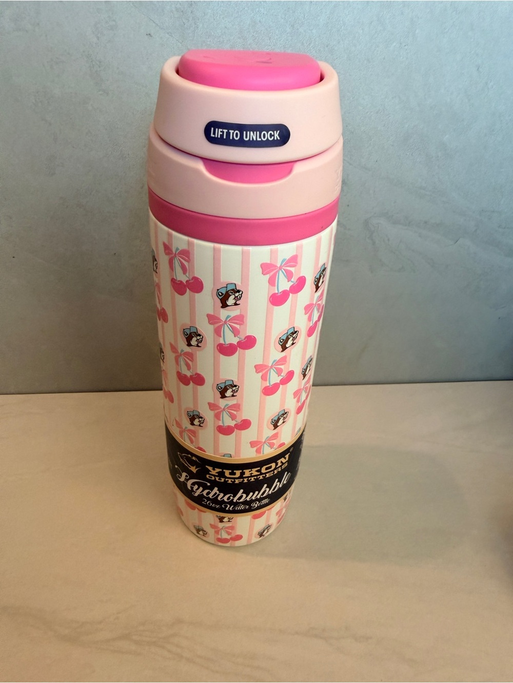 Buc-ee’s New Release 26 oz Hydrobubble Water Bottle Pink Cherries Bows